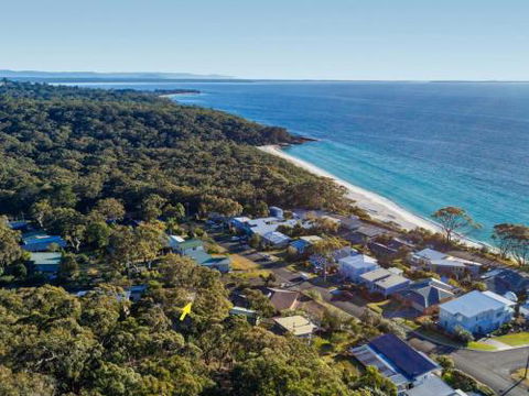 Sea Point At Hyams Beach 4pm Check Out Sundays - Accommodation Perth 6