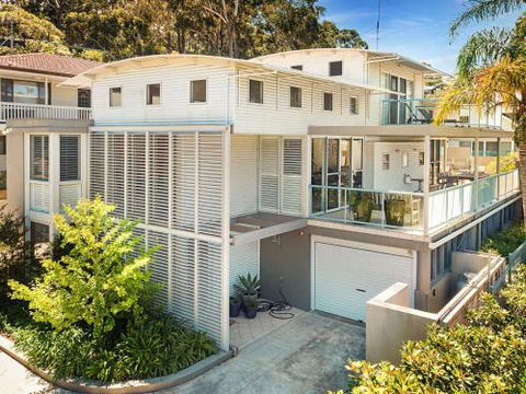Shorelines At Hyams 4pm Check Out Sundays - Accommodation Perth 2