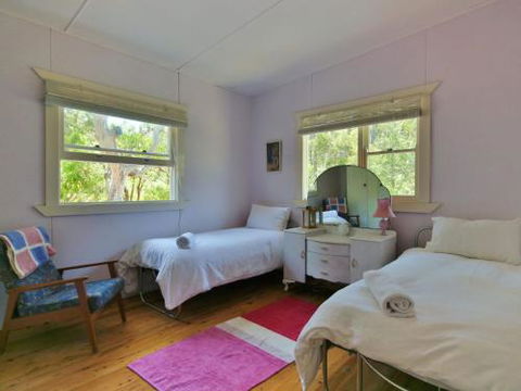 Rose Cottage At Hyams 4pm Check Out Sundays - Accommodation Perth 2