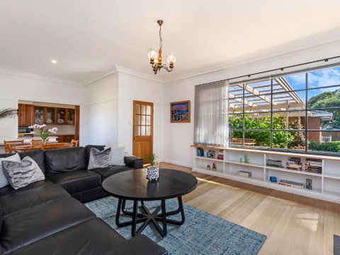 Bloom On Sackville Opt1 - Accommodation Perth 1