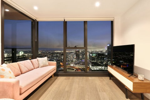 Orange Stay At Melbourne Quarter - Accommodation Perth 3