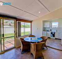 Cottage on River - Accommodation Perth
