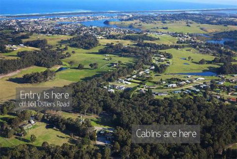 Lakes Entrance Log Cabins - Accommodation Perth 6