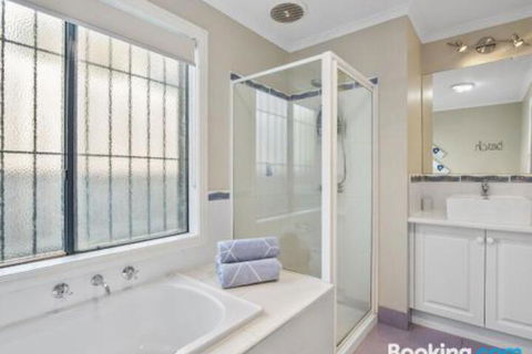 Rye Poolside Escape - Accommodation Perth 1