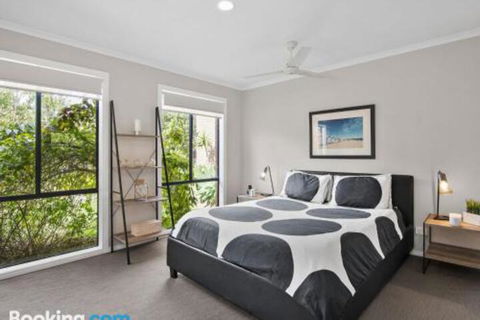Rye Poolside Escape - Accommodation Perth 5