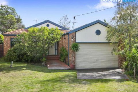 Rye Poolside Escape - Accommodation Perth 4