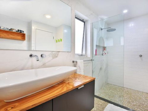 Arklow I Pet Friendly With Ocean Views - Perth Resorts 1