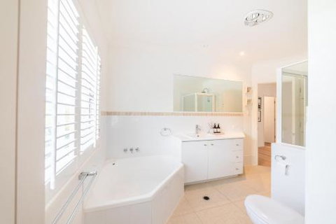 Beaches - Accommodation Perth 6