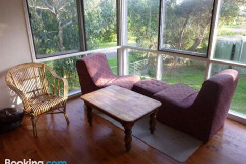 11 The Boulevarde Sandy Point - Perth Resorts 6
