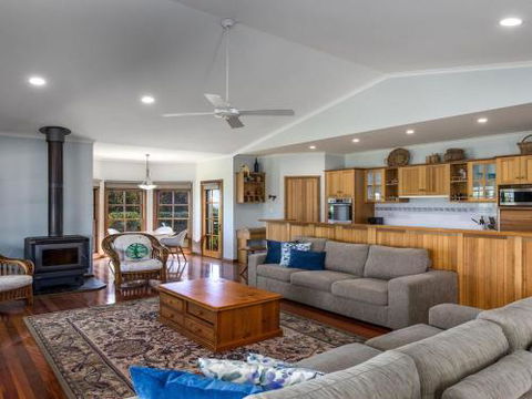 GULL HOUSE Kiama 4pm Check Out Sundays - Accommodation Perth 3