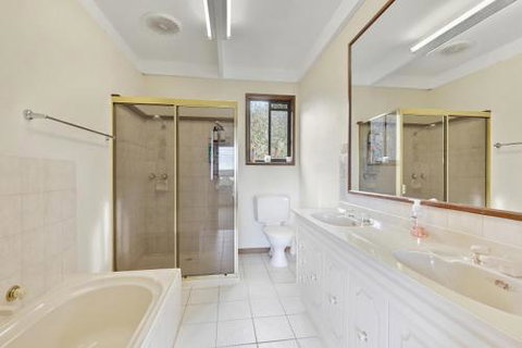 Anglesea Holiday House - Perth Resorts 6