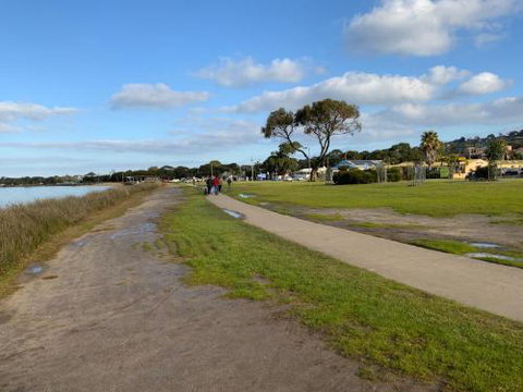 Anglesea Holiday House - Perth Resorts 1