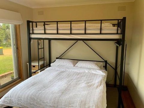Anglesea Holiday House - Perth Resorts 2