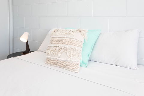 Airlie Sun & Sand Accommodation 2 - Accommodation Perth 2