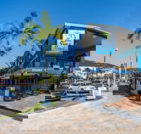 Airlie Sun  Sand Accommodation 3 - Accommodation Perth