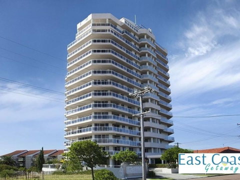 Mariners Highrise Apartment 902 - Accommodation Perth 1
