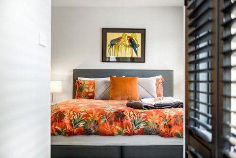 Villa Locarno - Accommodation Perth 6