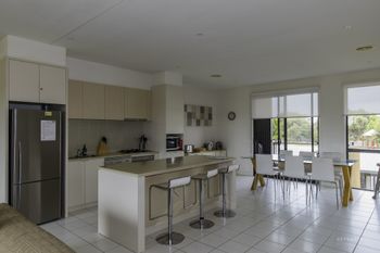 Stylish 3 Bedroom Condo - Accommodation Perth 3