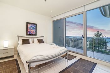 Penthouse Liberty Towers - Accommodation Perth 2