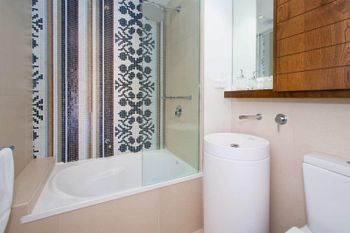 St Kilda Gardens Executive Living - Accommodation Perth 3