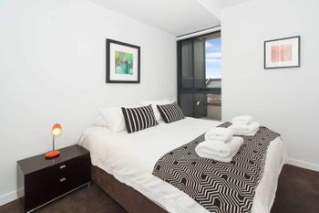 Location Views & Style - Accommodation Perth 6
