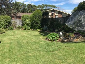 Ocean House At Mollymook - Accommodation Perth 2