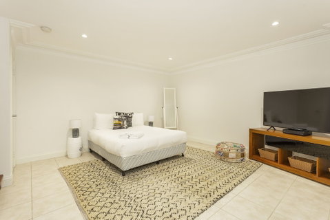 Cottesloe Waters Apartment - Accommodation Perth 2