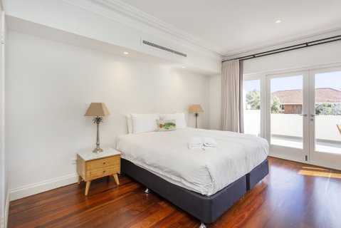 Cottesloe Waters Apartment - Accommodation Perth 4