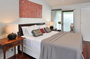 Araluen Lodge & Villas - Accommodation Perth 2