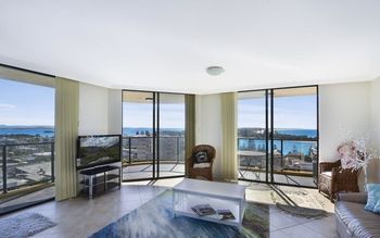 Atlantis Apartment Views For Days - Accommodation Perth 1