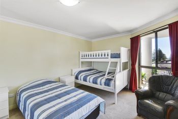 Sorrento Apartment 401 - Accommodation Perth 1