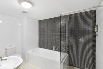 Sorrento Apartment 401 - Accommodation Perth 2