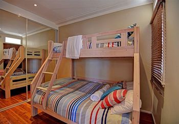 Ocean Parade By The Beach Unit - Accommodation Perth 1