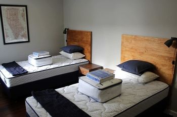 Tranquil 3 Bedroom Next To National Park - Perth Resorts 6