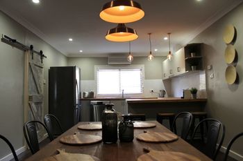 Tranquil 3 Bedroom Next To National Park - Perth Resorts 5