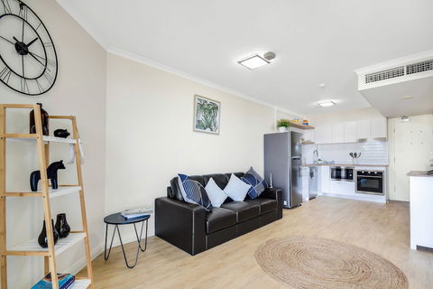 Alex Beach Resort 412 - Perth Resorts 4