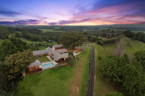 A PERFECT STAY - Serene Myocum - Accommodation Perth 1