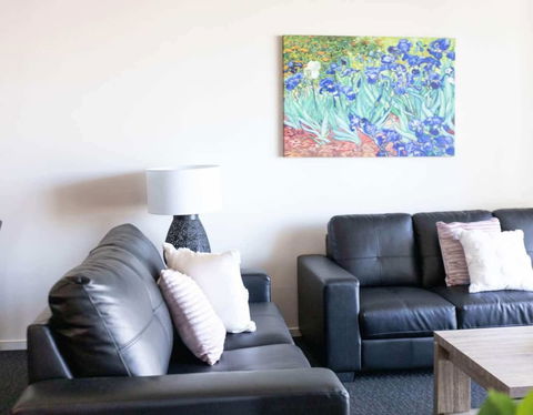 Chevron Renaissance Ocean Views - Accommodation Perth 5
