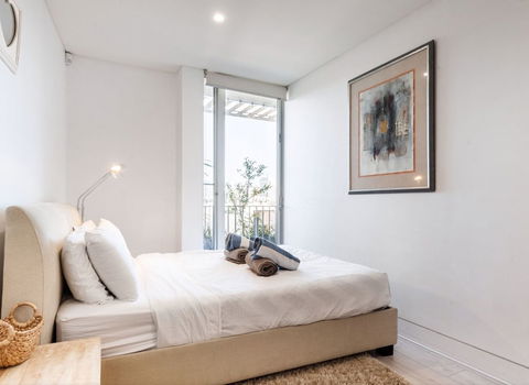 Bellevue Hill Designer - Accommodation Perth 2