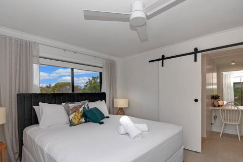 Oceanside Apartment - LAMER9 - Accommodation Perth 3