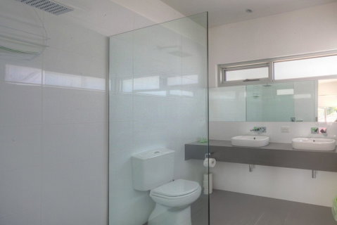 Villa Moyne - Accommodation Perth 3