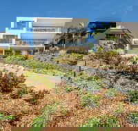 Sur La Mer Two Bedroom - Accommodation Perth
