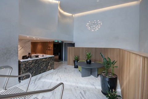 Modern 2 Bedroom Potts Point Apartment - Perth Resorts 3