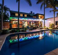Shute Thru - Accommodation Perth