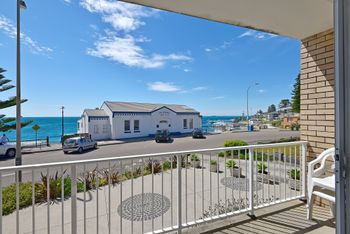 Quarter Deck Apartment 2 - Accommodation Perth 3