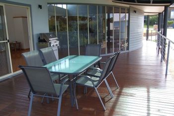 Mathews - Perth Resorts 2