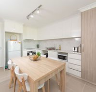 Lakeview Apartment Suite 16 - Accommodation Perth