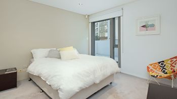 Elegant Elizabeth Bay H374 - Accommodation Perth 4