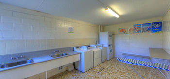 Kahlers Oasis Caravan Park - Accommodation Perth 2