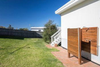 Toms Beach House - Accommodation Perth 3